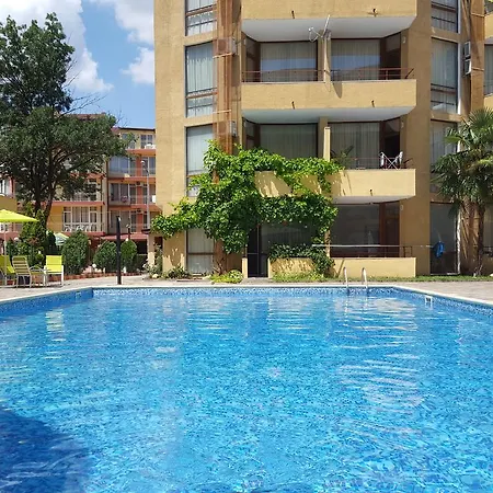 Sands Holiday